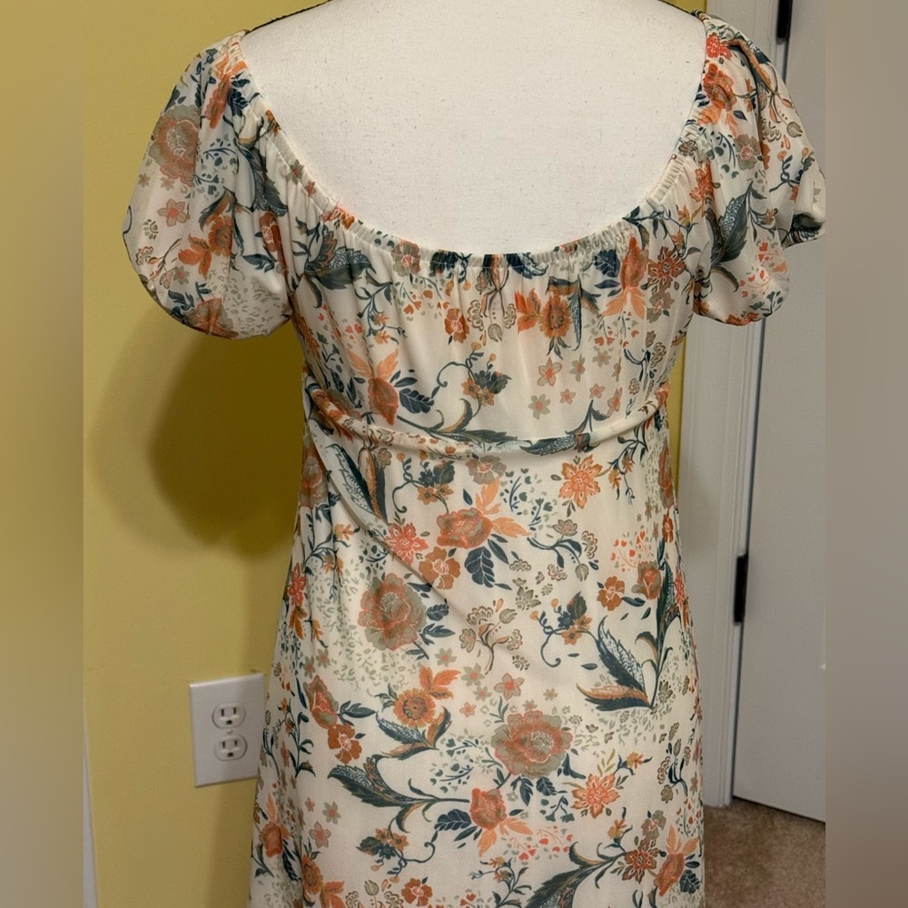 SO Cream Puff Sleeve Sundress Sz Medium 36” long, 15.5” waist - Picture 6 of 8